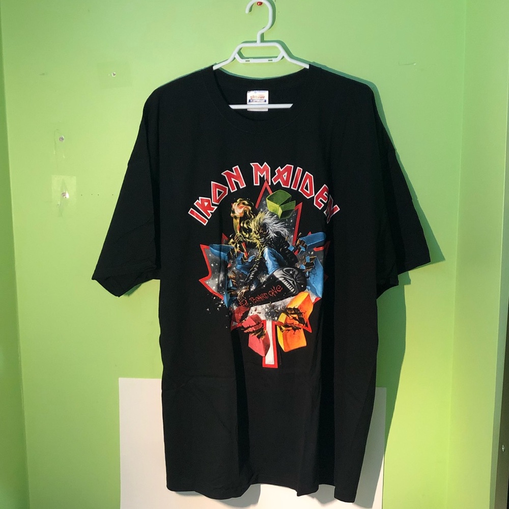 🎸2010 IRON MAIDEN THE FINAL FRONTIER TOUR HEAVY METAL SHORT SLEEVE BAND T-SHIRT